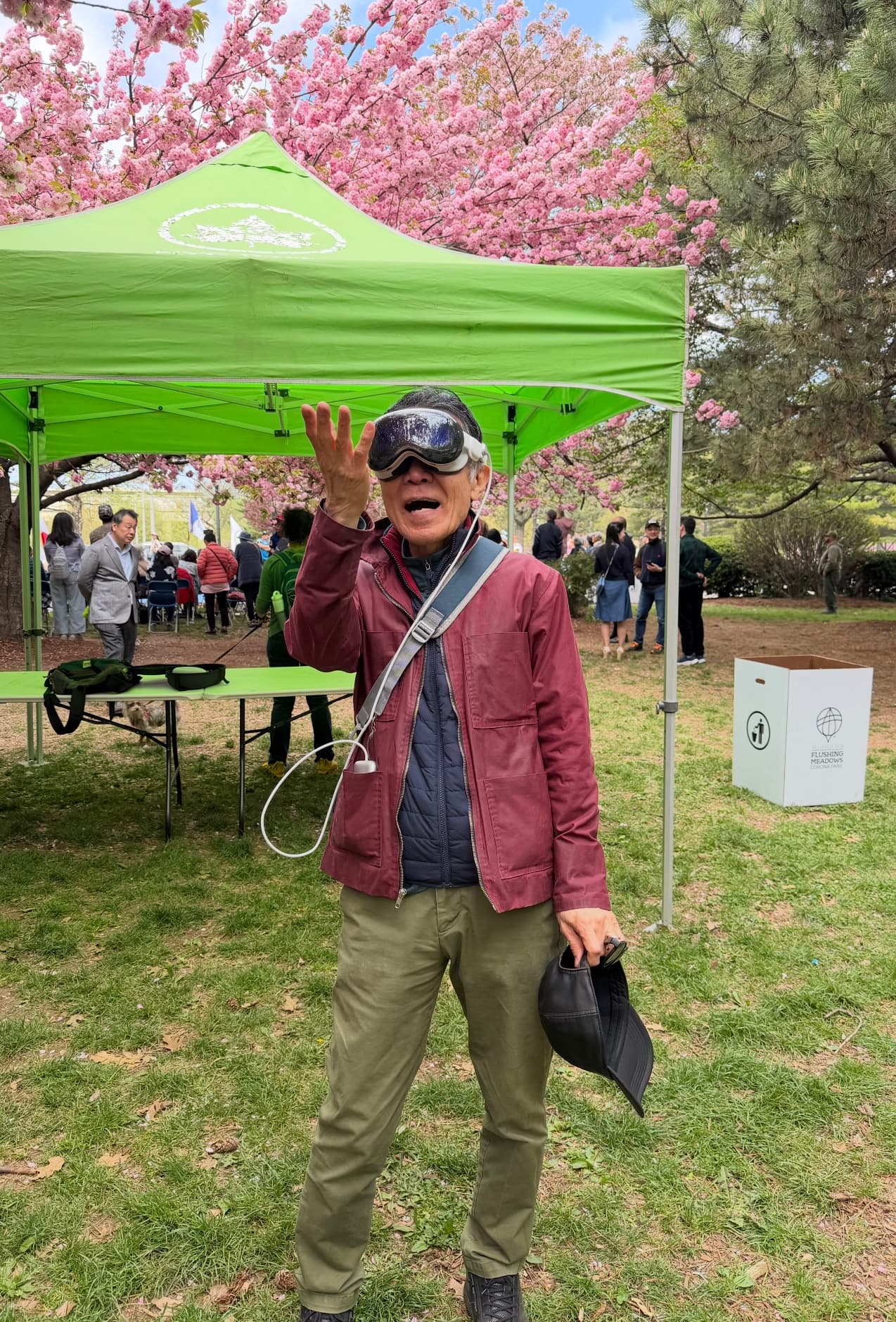 First-time viewer trying the Apple Vision Pro experience