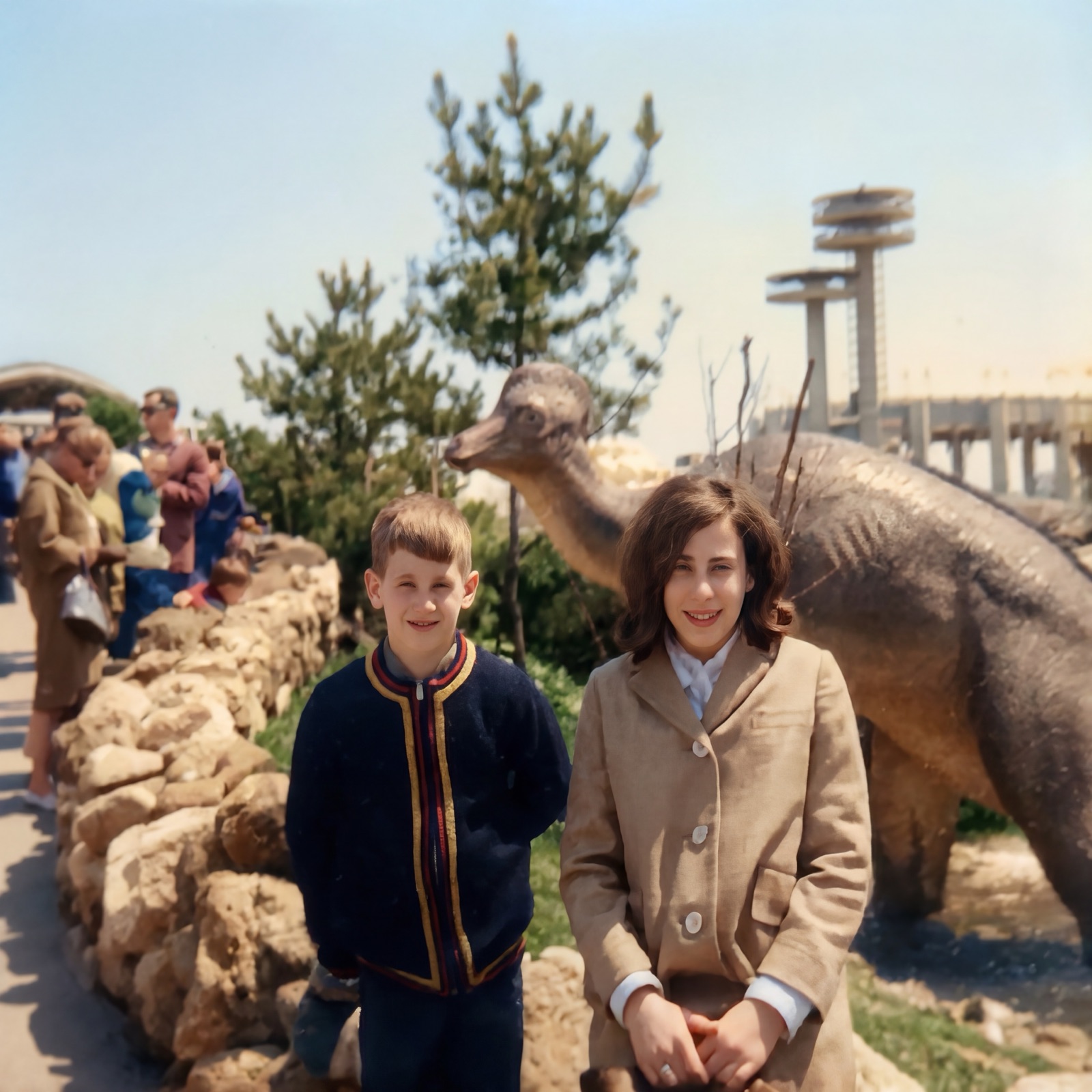 Restored — Dinosaur exhibit at the 1964 World's Fair with Observation Towers